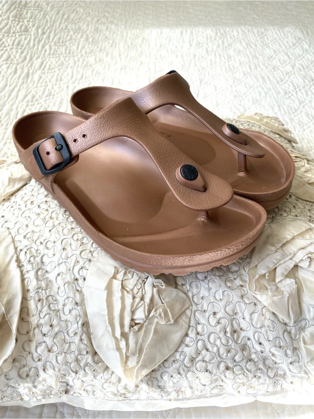 Birkenstock Gizeh EVA Sandals Bronze Gold Metallic Vibe Thong Sandal EU38 - Picture 15 of 16